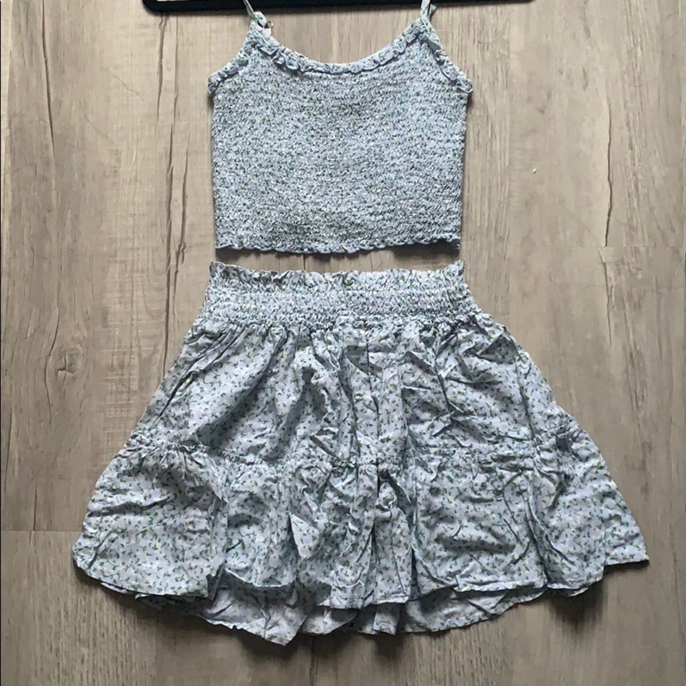 Two piece set